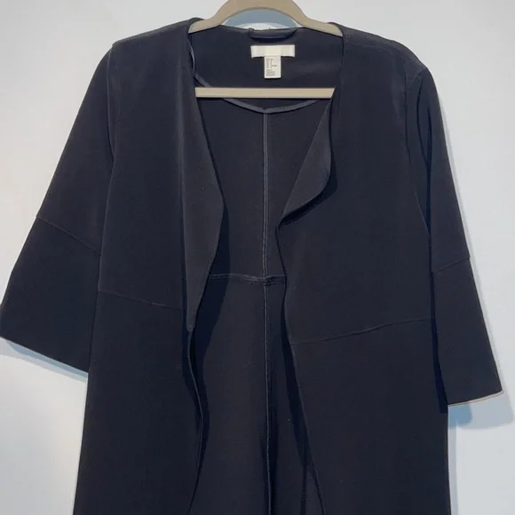 Relaxed Black Midi Blazer - Picture 2 of 4